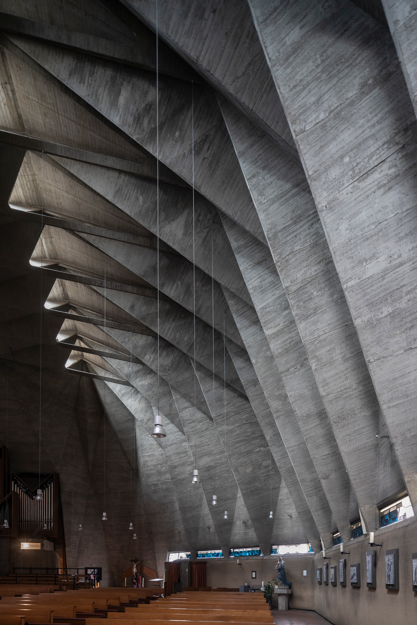 Fritz Schaller 的现代主义宗教建筑 | St. Paulus Neuss 教堂与 Trauerhalle Melaten-Friedhof 殡仪馆-26