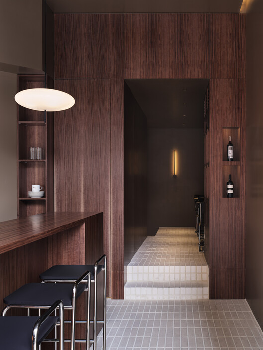 韩国 Perks Coffee 垂直质感的咖啡空间设计丨韩国首尔丨KKOL Studio-10