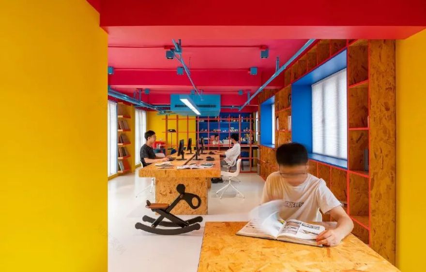 上海彩色办公室丨中国上海丨张烨建筑事务所-48