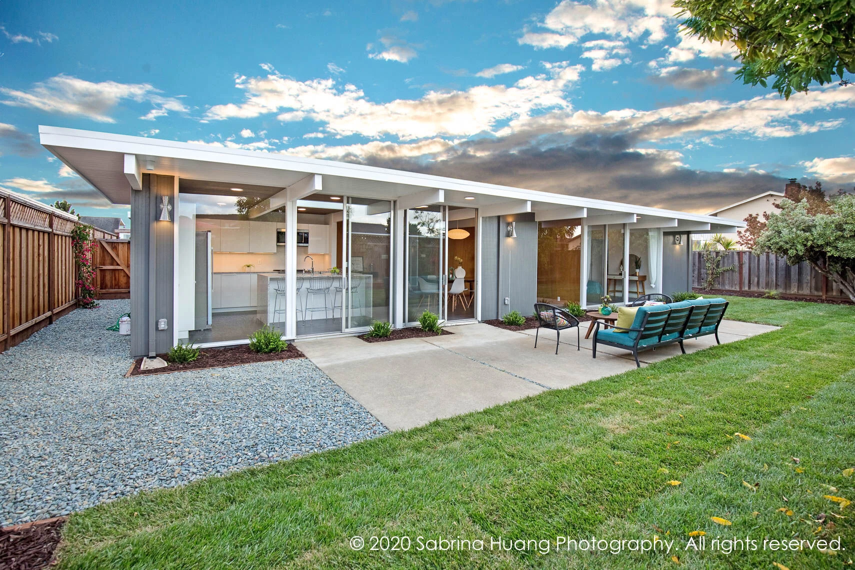 加州 Foster City Eichler 住宅现代升级-17