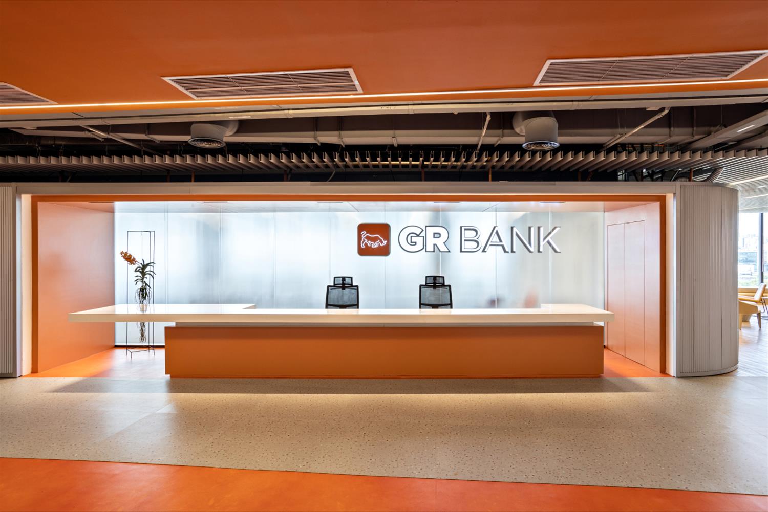 GR 银行总部-2