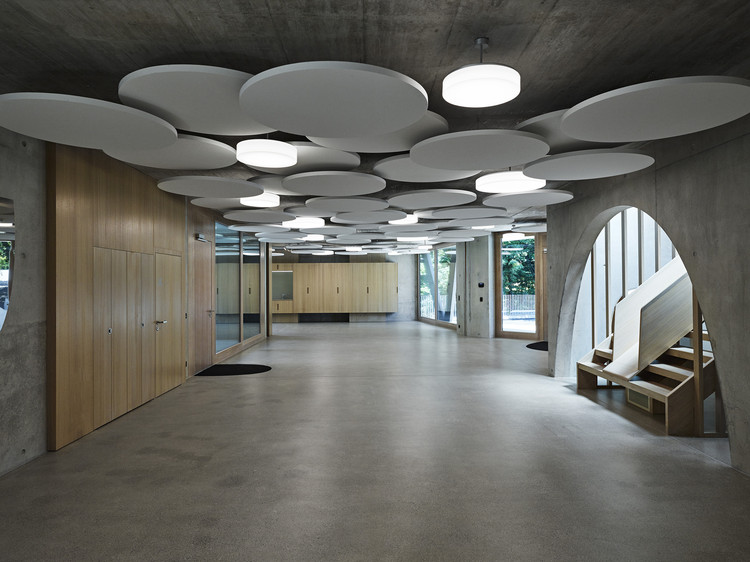 贾斯汀·鲁滨逊(Jardin Robinson)折叠式娱乐中心-9