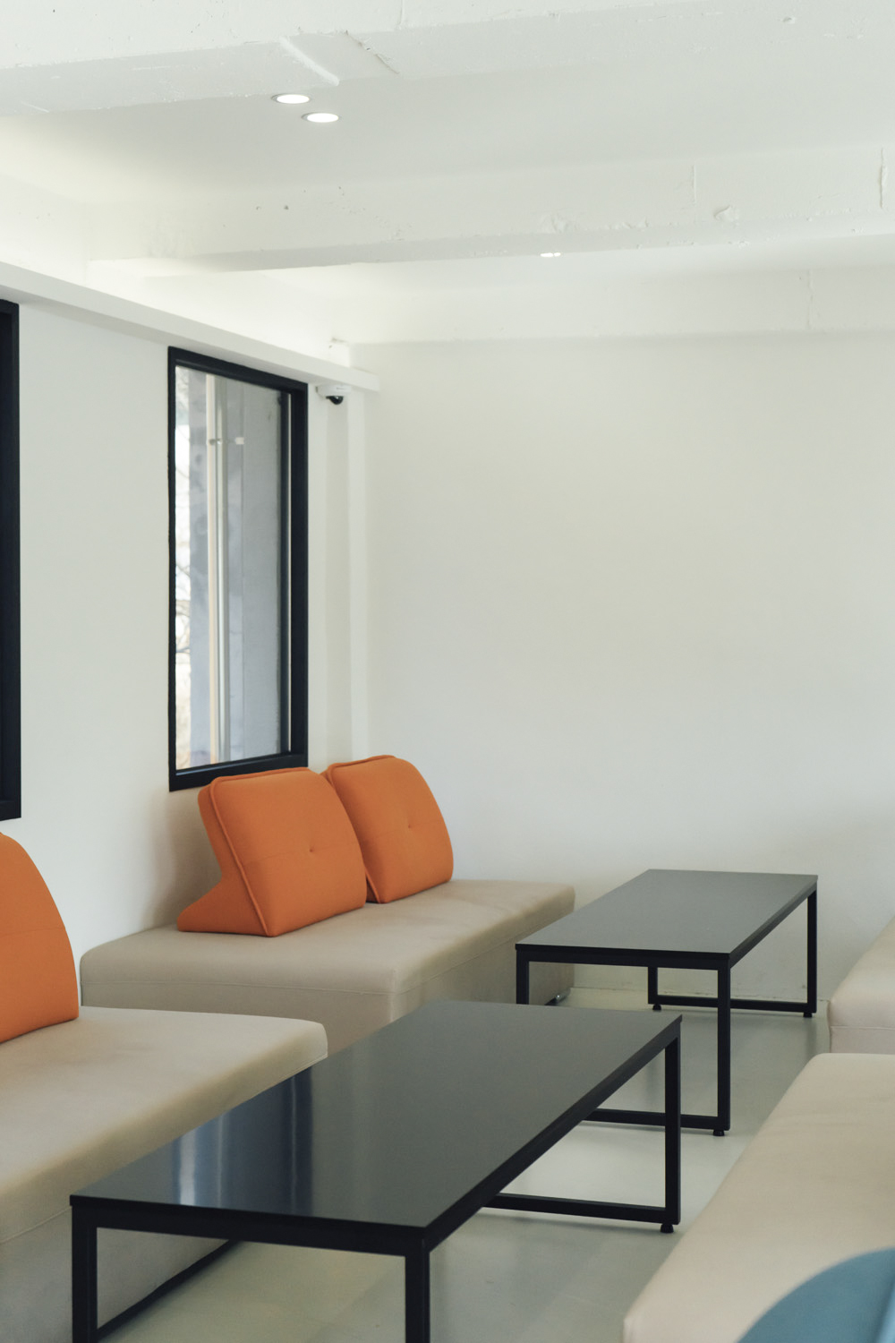 简约时尚 31 平咖啡馆设计-20