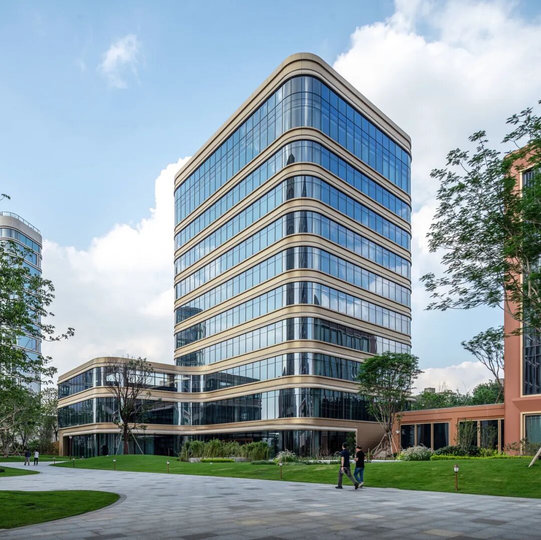 设计赋能，成就建筑美学典范▎华为广东区域总部-32