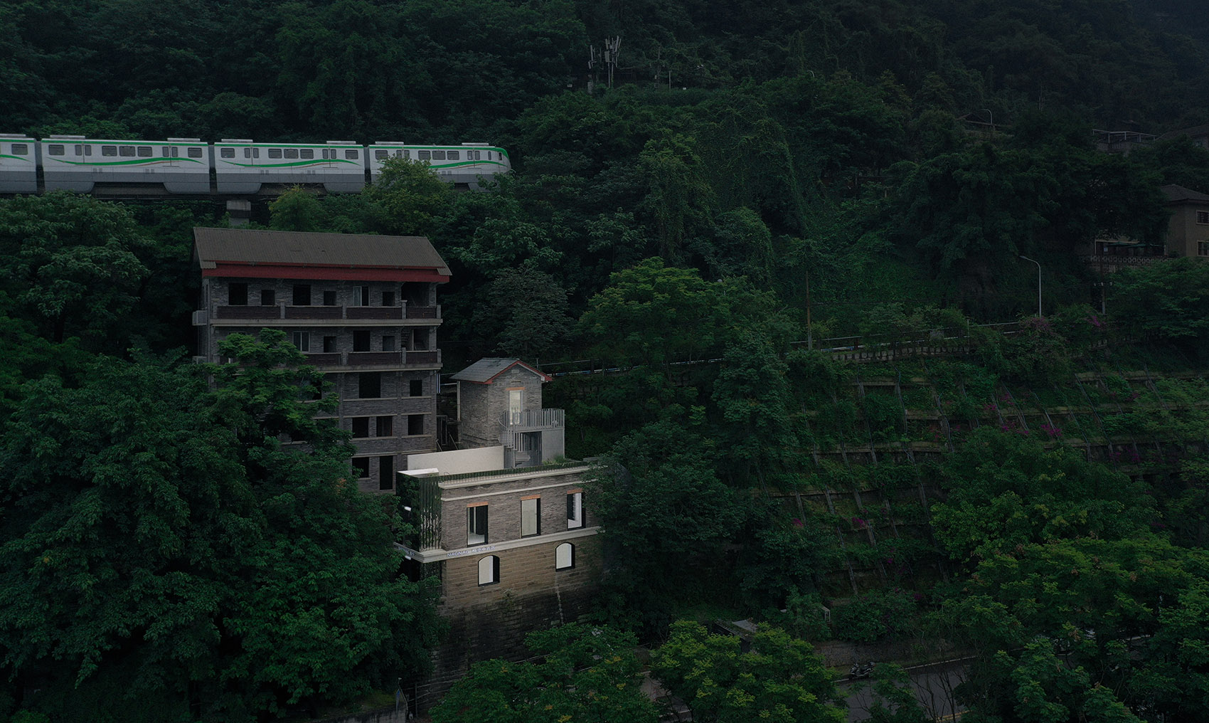 NAGNAG那个概念中古集合店丨中国重庆丨三渊空间设计-11