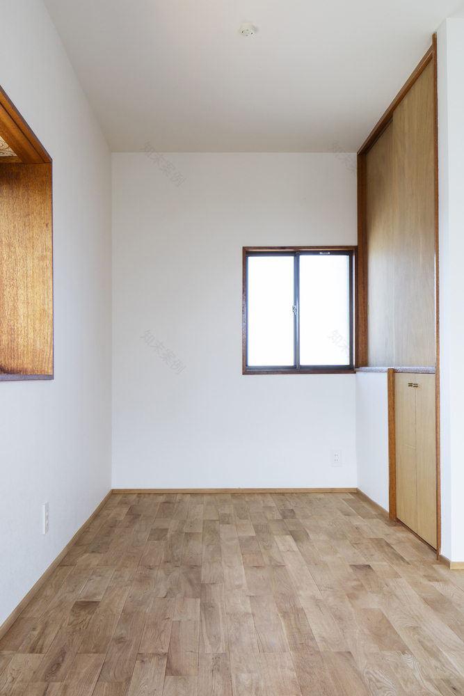 阳光穿透的日式木屋-30