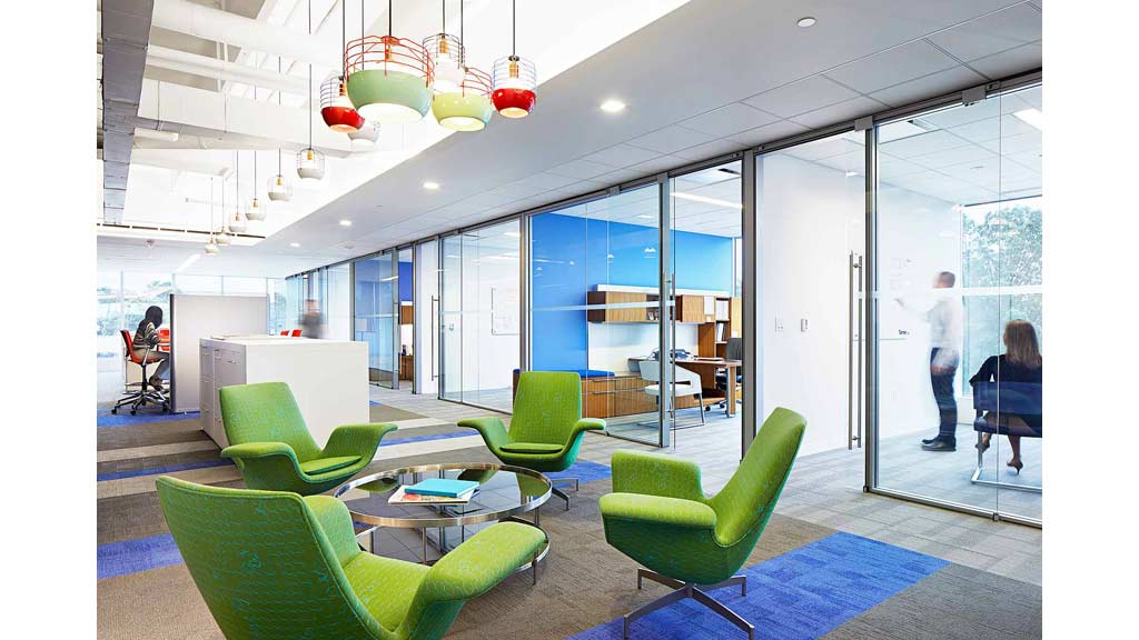 打造环保、多功能、协作的办公空间——Turner Construction Charlotte 项目-5