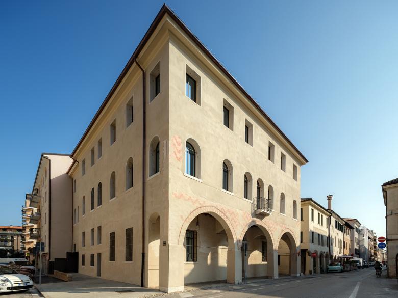 光明宫丨意大利丨EXiT-12