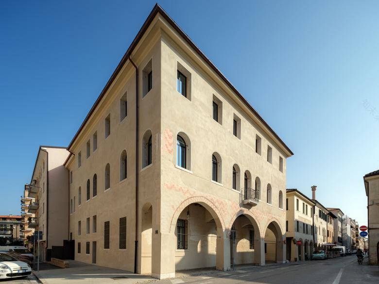 光明宫丨意大利丨EXiT-12