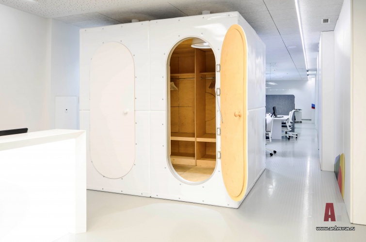 Iridato Group公司未来主义风格办公室设计丨Archi  Do建筑事务所-9