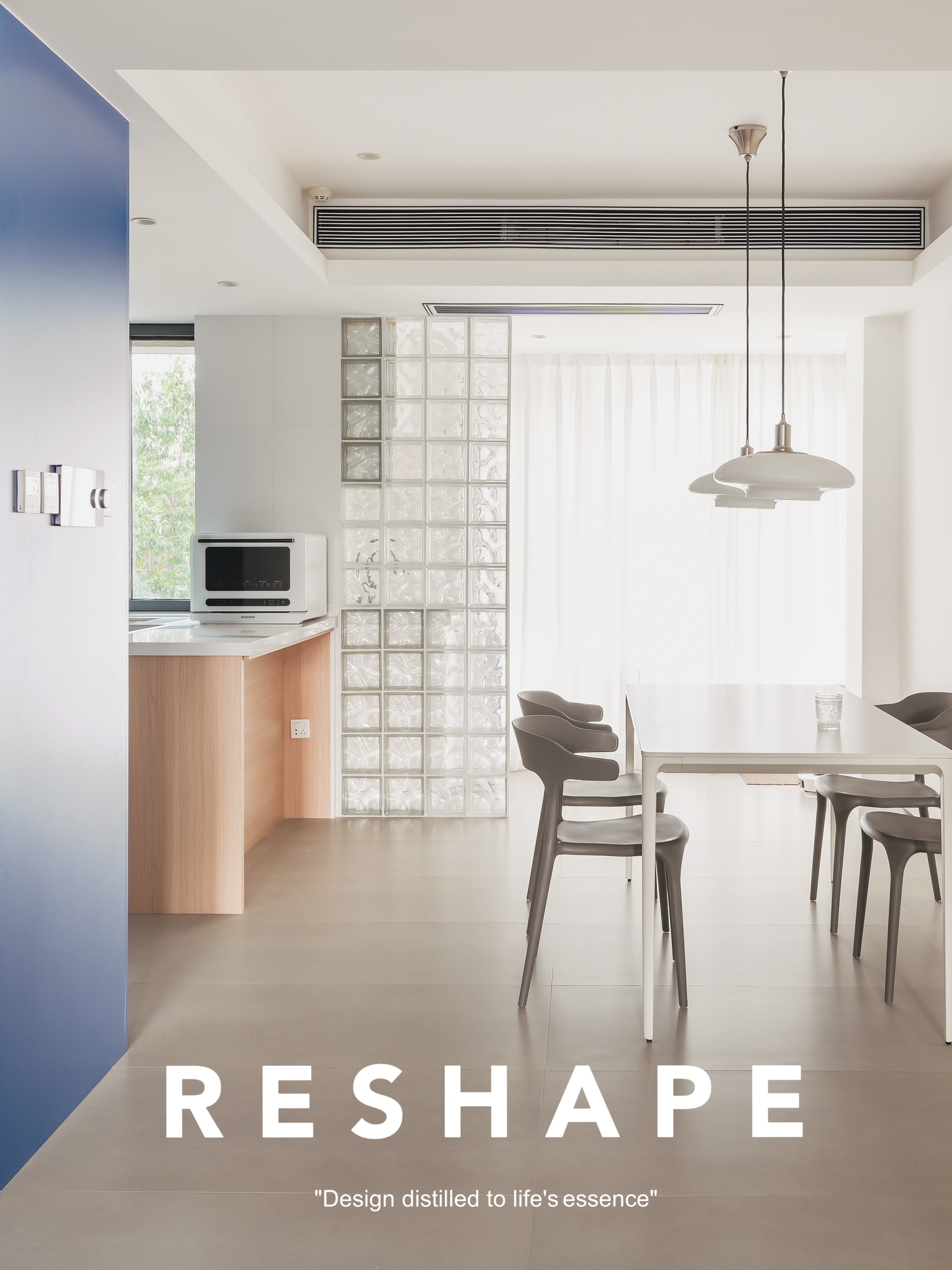 理性与感性的克莱因蓝极简风作品丨中国厦门-23