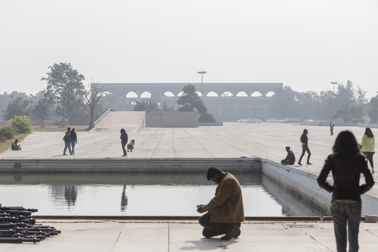 勒·柯布西耶的昌迪加尔奇迹 | 现代与传统的完美融合-14