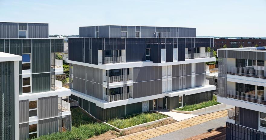 Luxembourg 住宅大楼,融入城市的多彩建筑-8