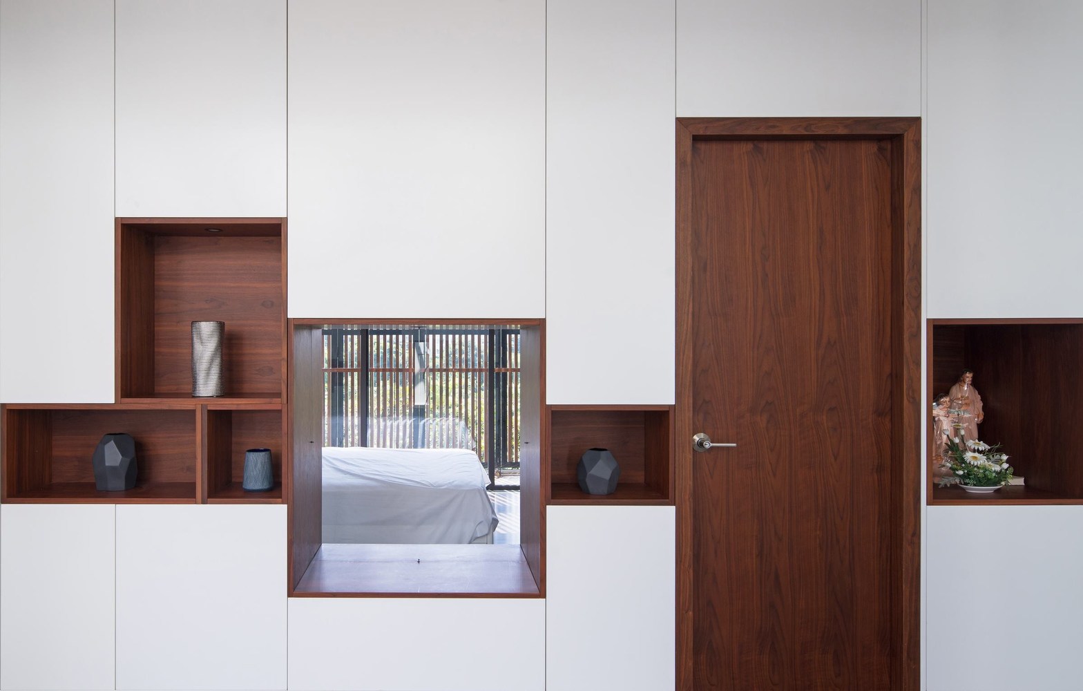 越南城市角落别墅 | 现代风格与自然景观的完美融合-74