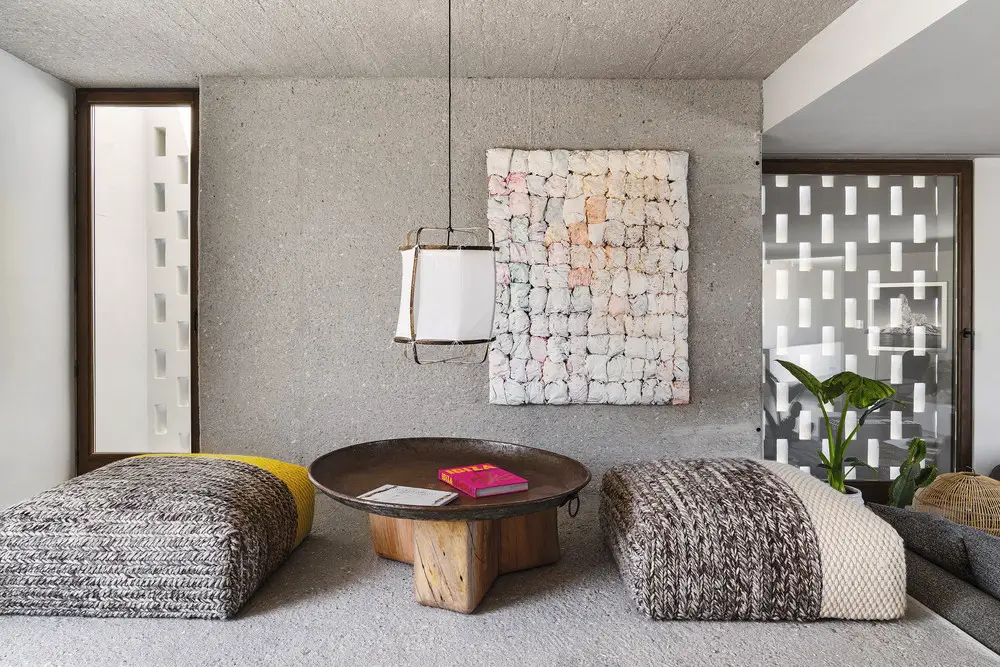 伊比莎岛纯白立方别墅 | 著名设计师 Patricia Urquiola 的地中海风情设计-4