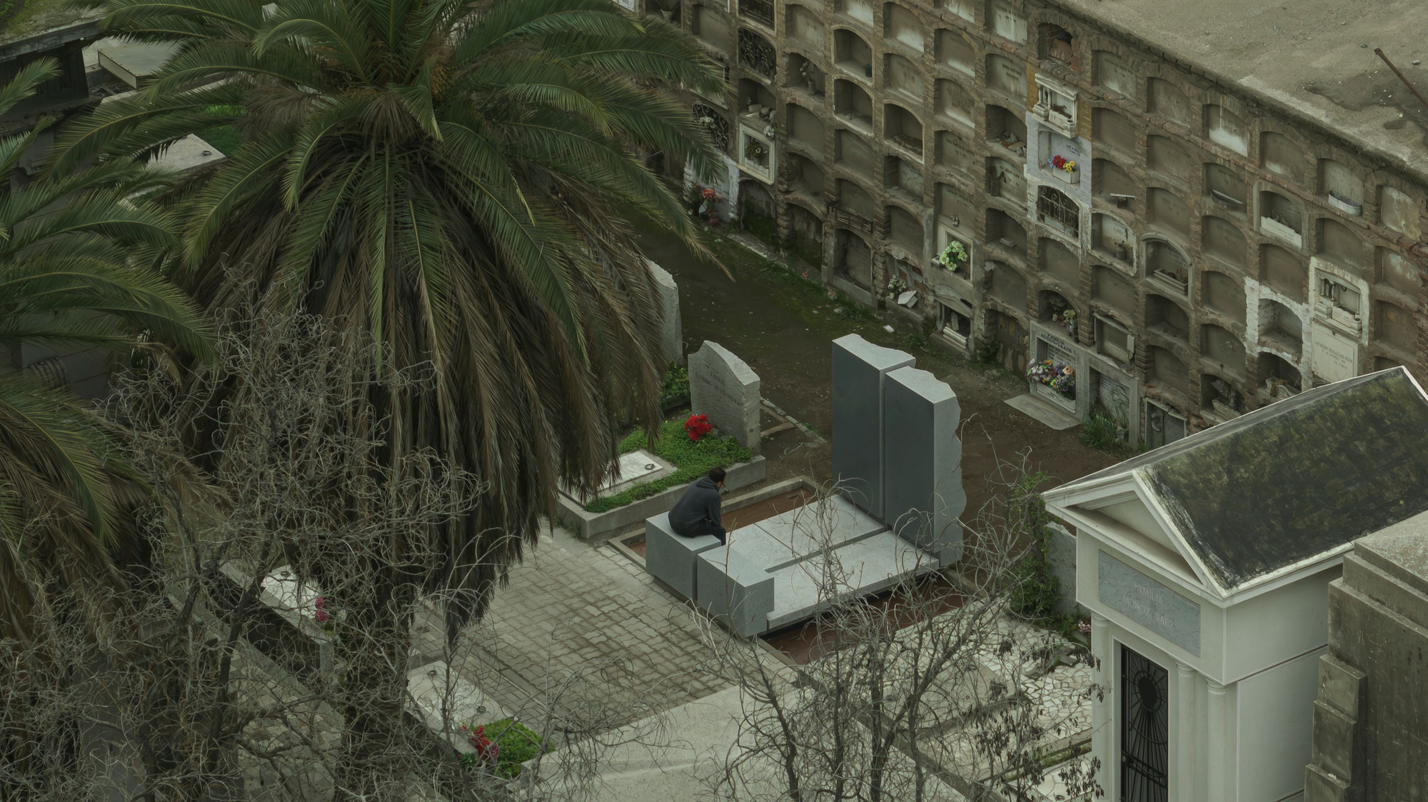 双人陵墓丨智利圣地亚哥丨Cristian Yazigi-29