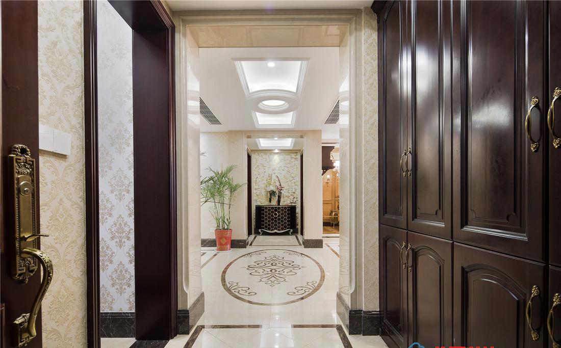 欧式新古典家居设计，演绎浪漫轻奢风-15