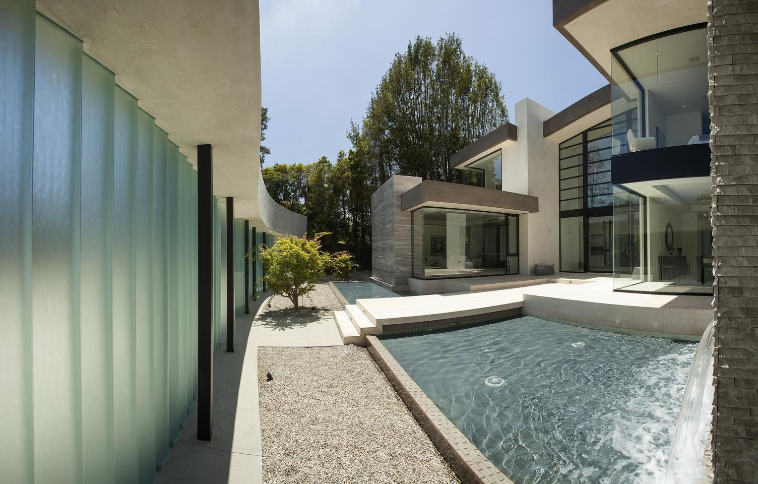 洛杉矶圣维森特别墅 | 闹市中的宁静天堂-17