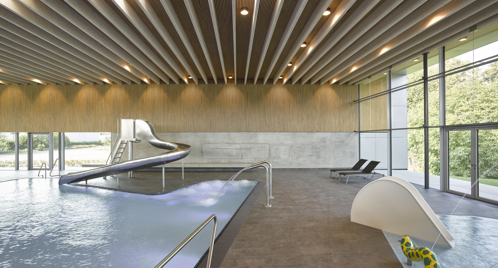 施蒂滕湖室内游泳池丨4a Architekten GmbH-15