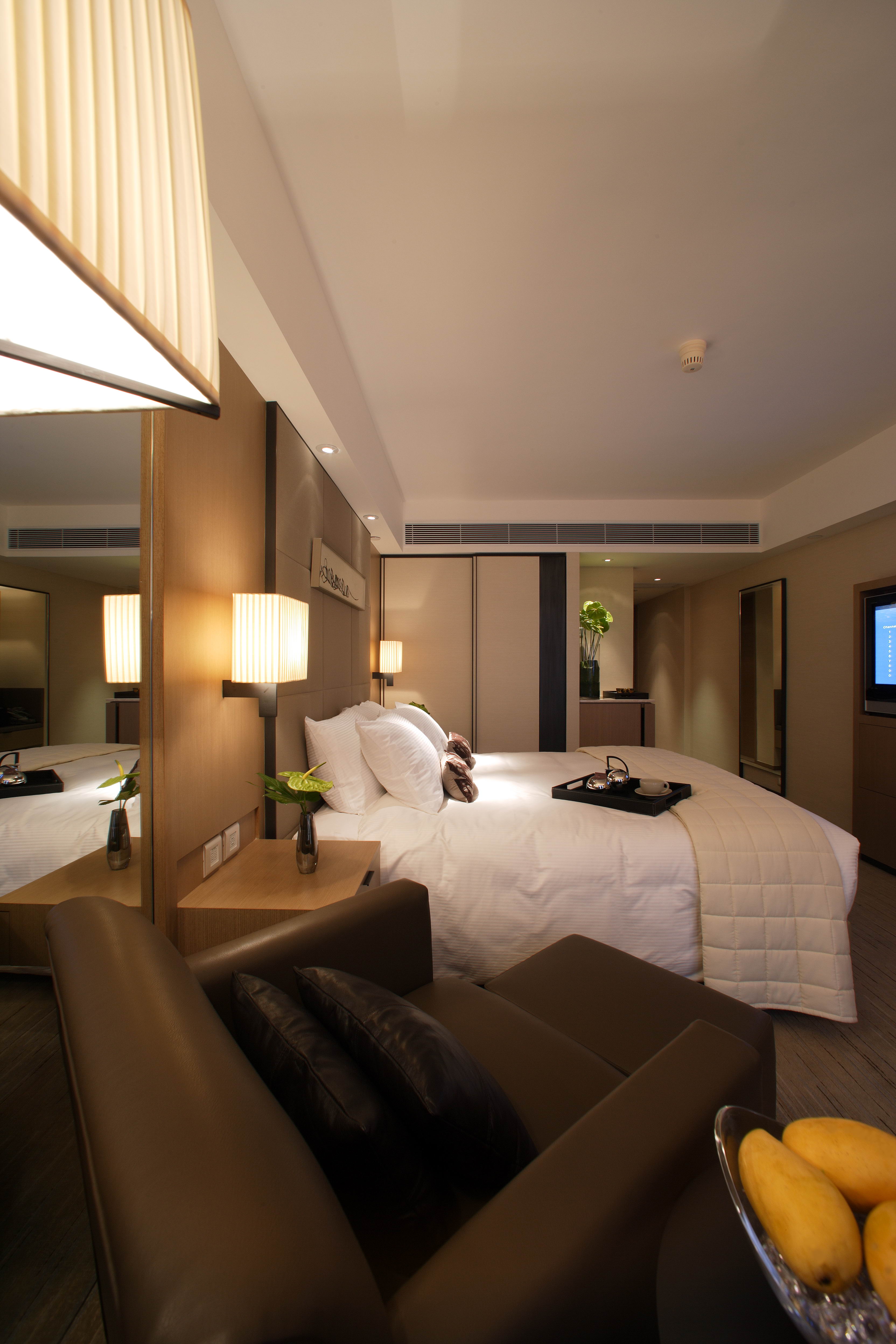 酒店丨Royal Garden Hotel Typical Guest Room 梁志天-9