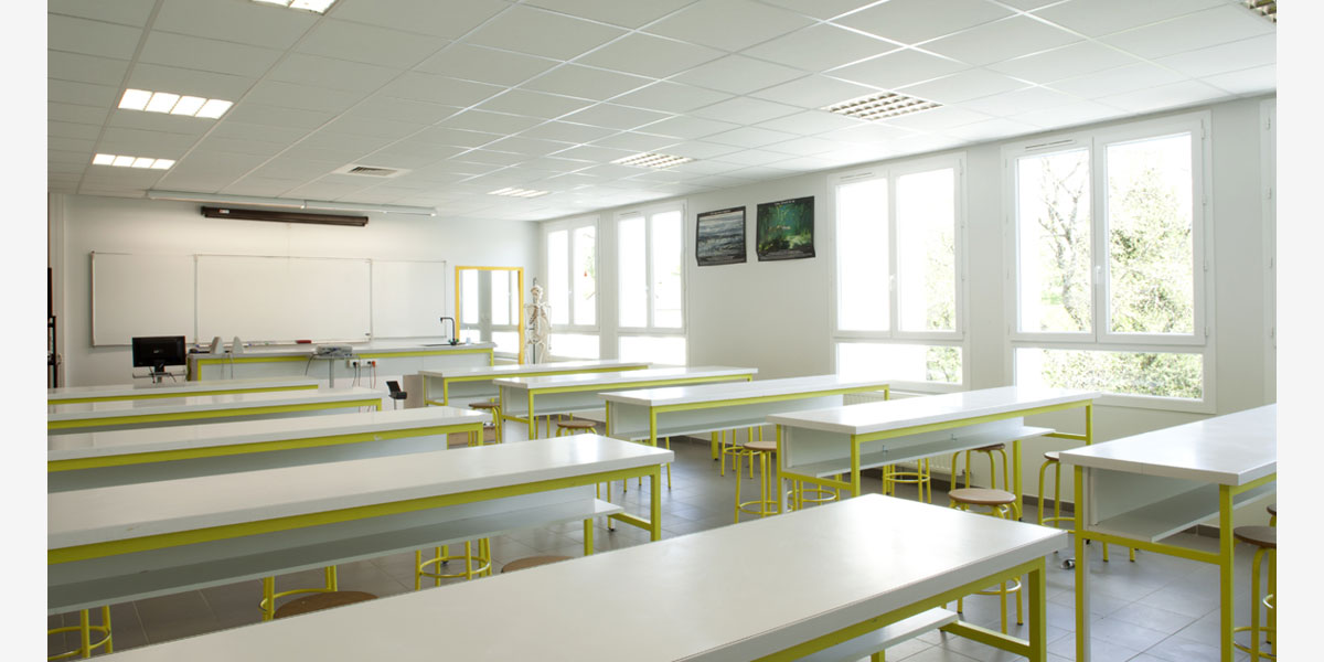 Collège Léo Testut文化设施改造项目丨法国丨CoCo architecture等-19