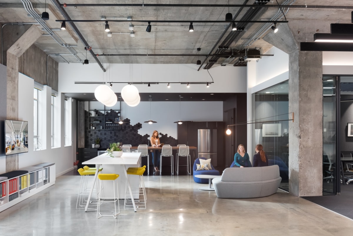 历史建筑中的现代办公空间-12