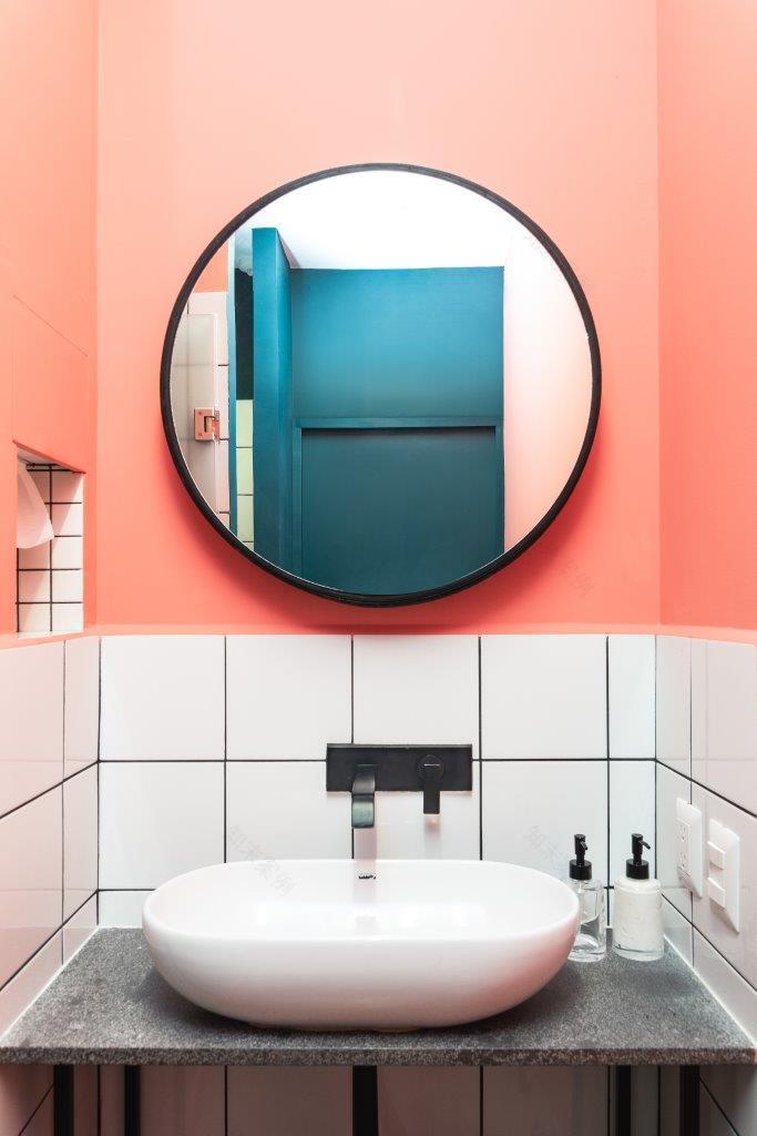 墨西哥动感单车健身房“REFUSE!”-15