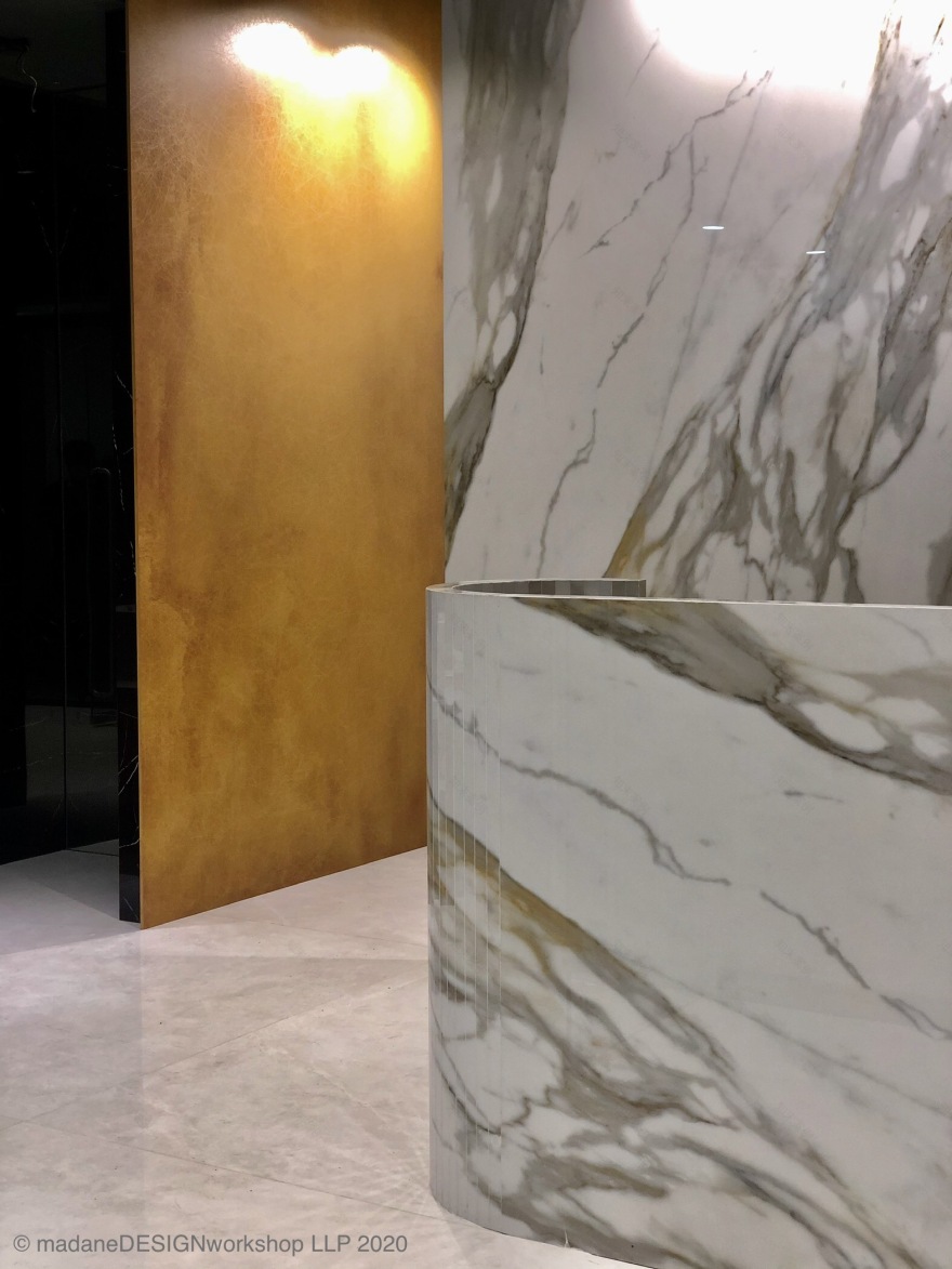 2020 年印度豪华瓷砖品牌 Ibiza 在孟买打造的 1000-3000 平方英尺旗舰展示厅-6