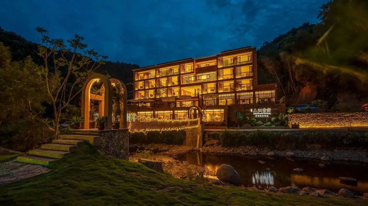 小河弯弯民宿丨中国湖南丨莫子先生设计-19