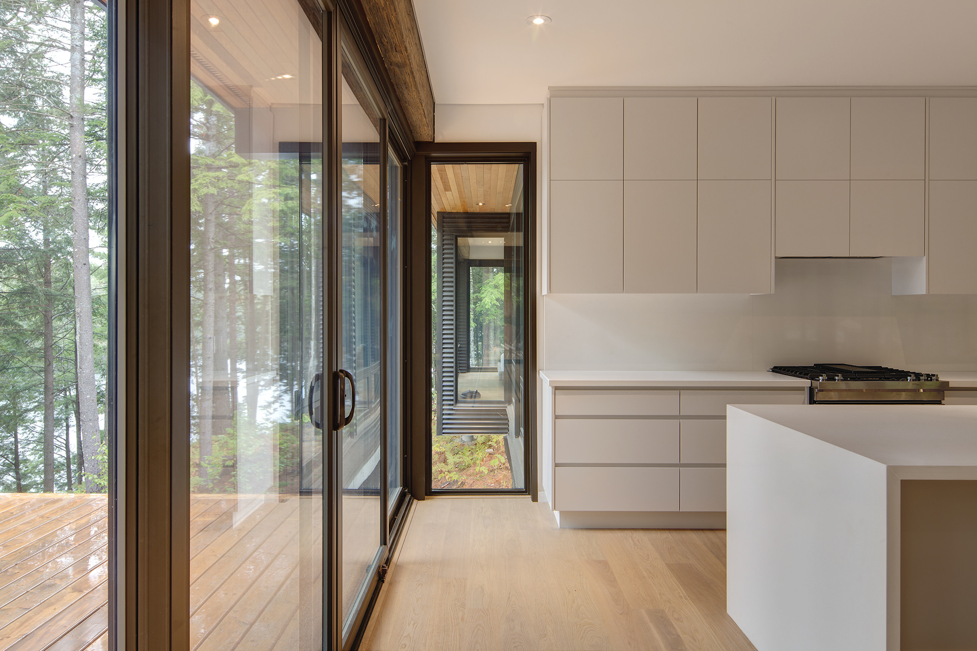 MAFC.005.4 Grober Roth, Mafco House (2016)-8