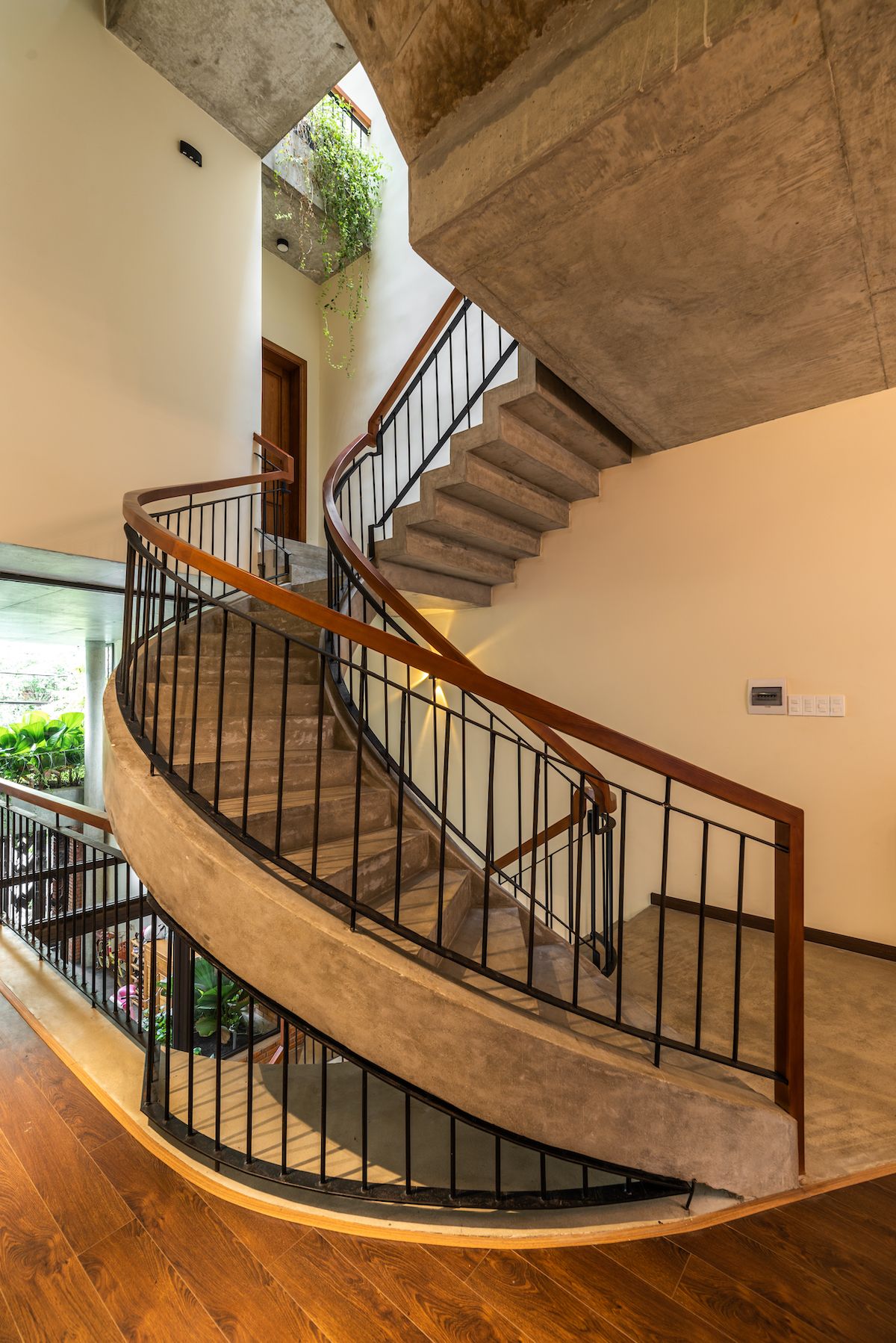 越南 Minaka 城市住宅的室外室内一体化设计-30