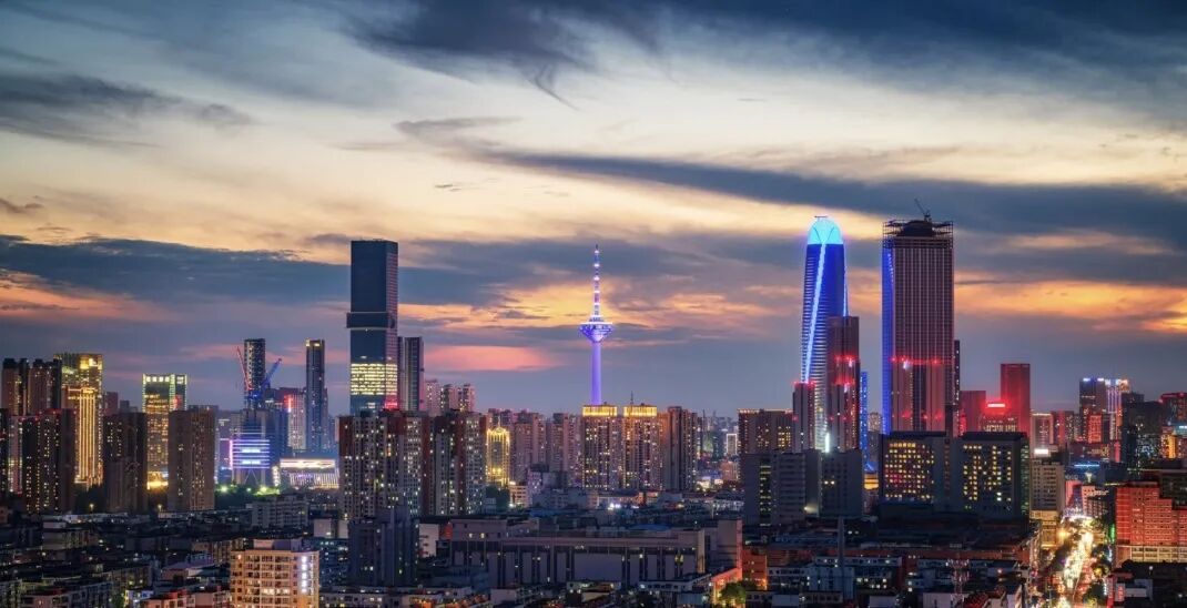 沈阳第三高楼华强财富大厦8月6日正式亮灯，启幕城市新篇章！-1