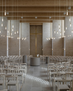 Højvangen教堂丨丹麦丨Henning Larsen & Espen Surnevik