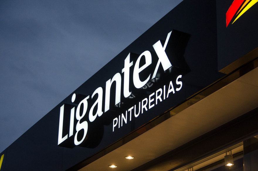 Ligantex Pinturerias. Retail Design-4