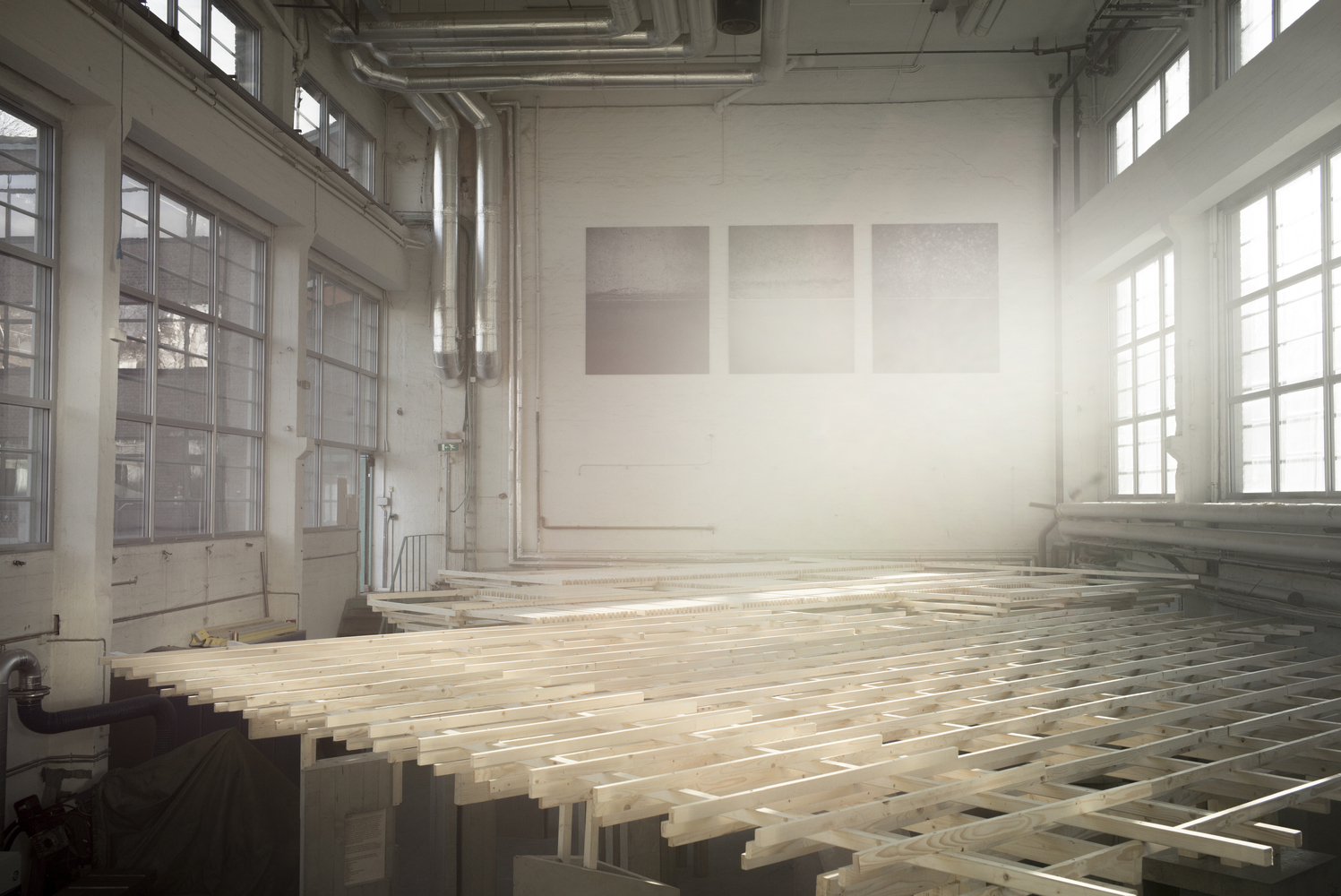 致敬被拆除的 Y 型建筑,混凝土与木结构打造的档案馆-32