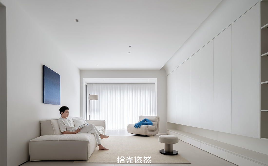 富有灵魂的纯白居所-5