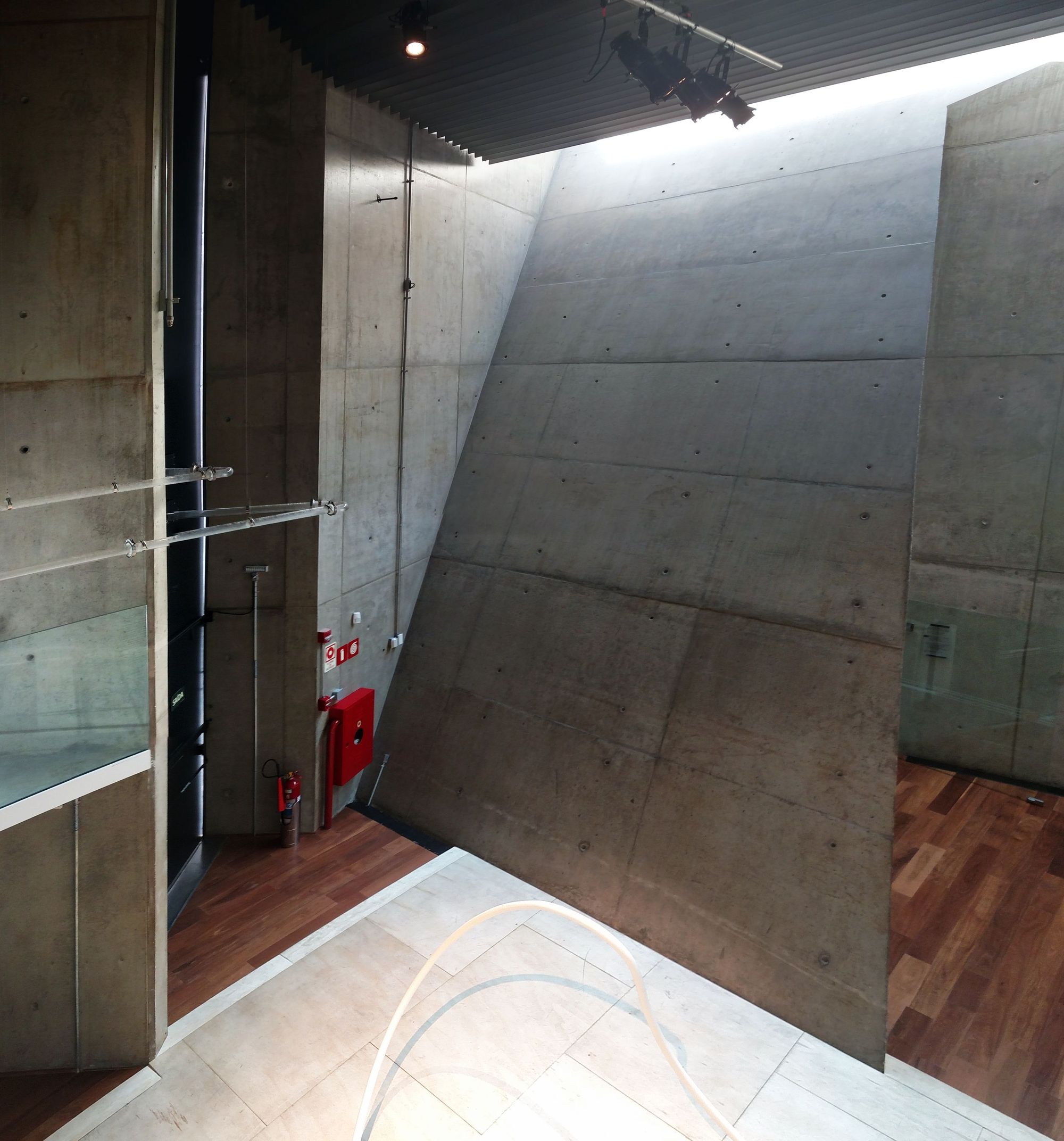 Porto Seguro Cultural Center / Yuri Vital-52