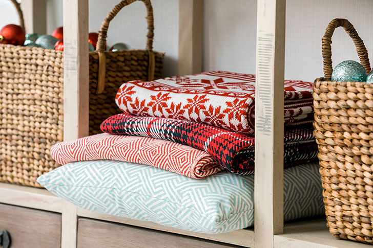 现代雪景水岸宅邸-9