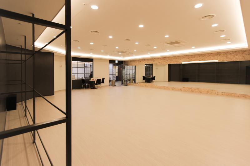 温馨简约，156 平米美式儿童瑜伽中心设计-3