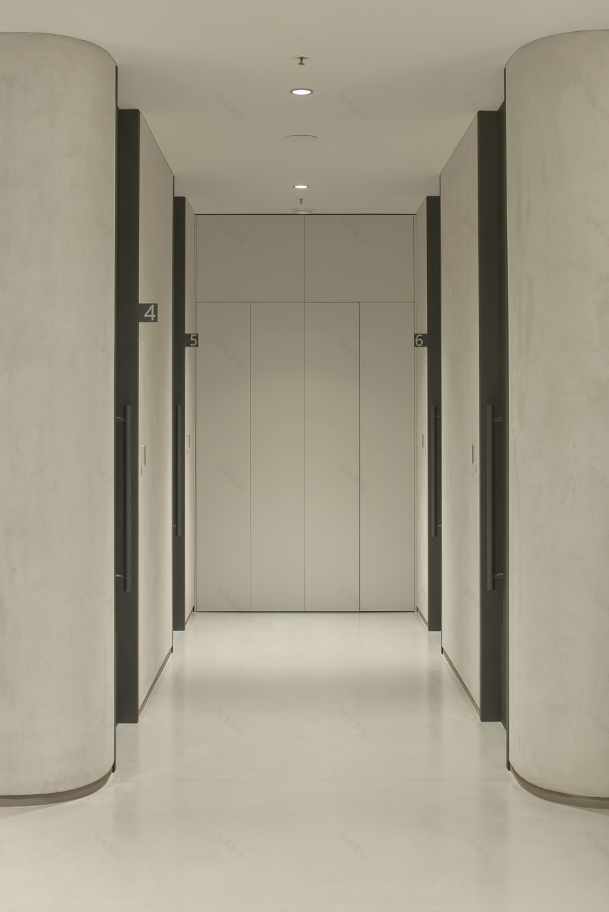 美丽世界丨立陶宛维尔纽斯丨Normundas Vilkas,Dovilė Paunksnytė-24