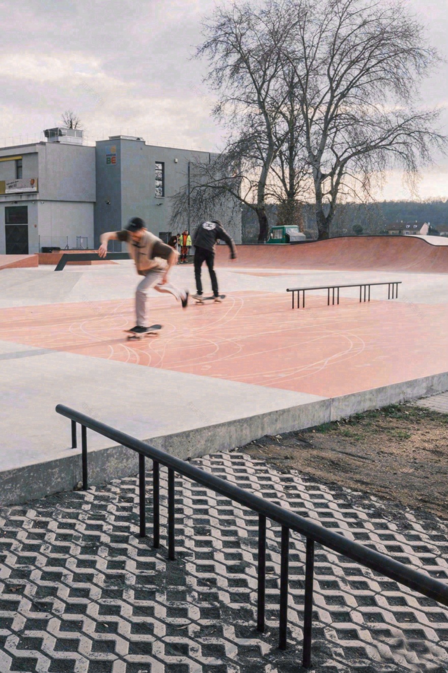 捷克什捷季滑板公园丨U,U studio-28