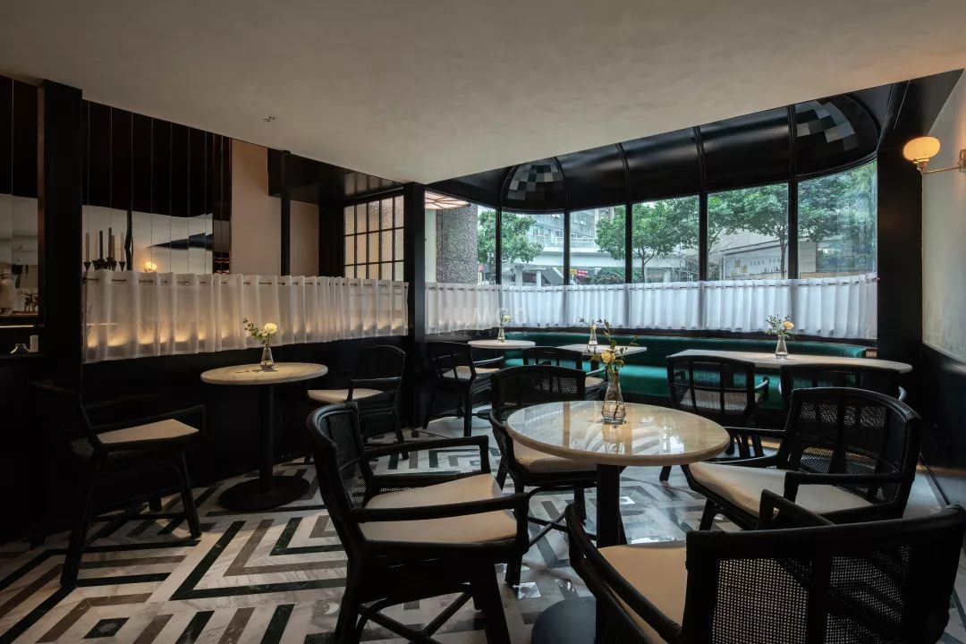 成都英伦风 MR.R 下午茶餐吧,设计诠释高品质生活-111