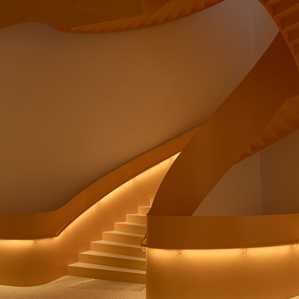 特隆赫姆博物馆丨挪威丨印度·马赫达维工作室,埃里克·朗达伦-20