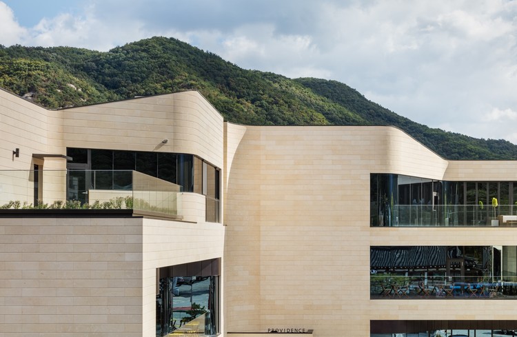 韩国 Waving Stone 餐厅· 融入自然的建筑设计-28