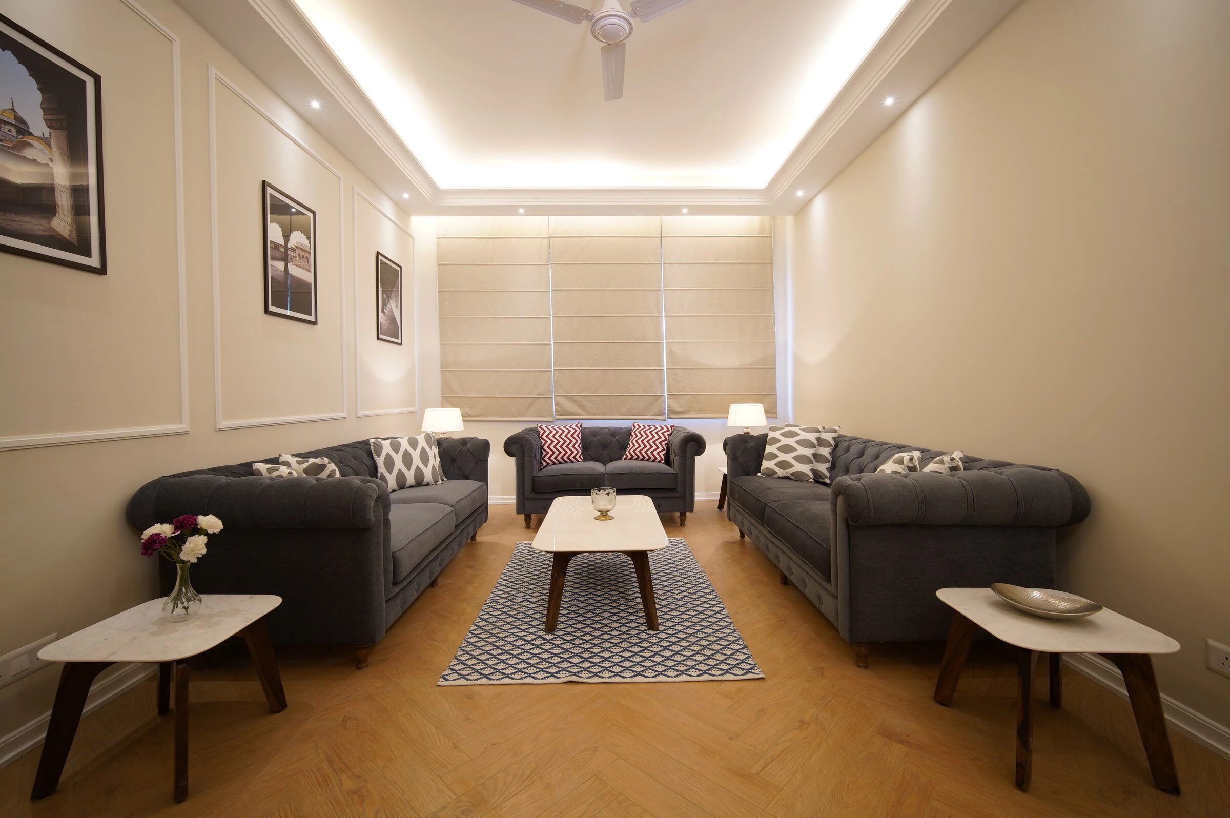 融合 Delhi 历史韵味的现代公寓设计-14