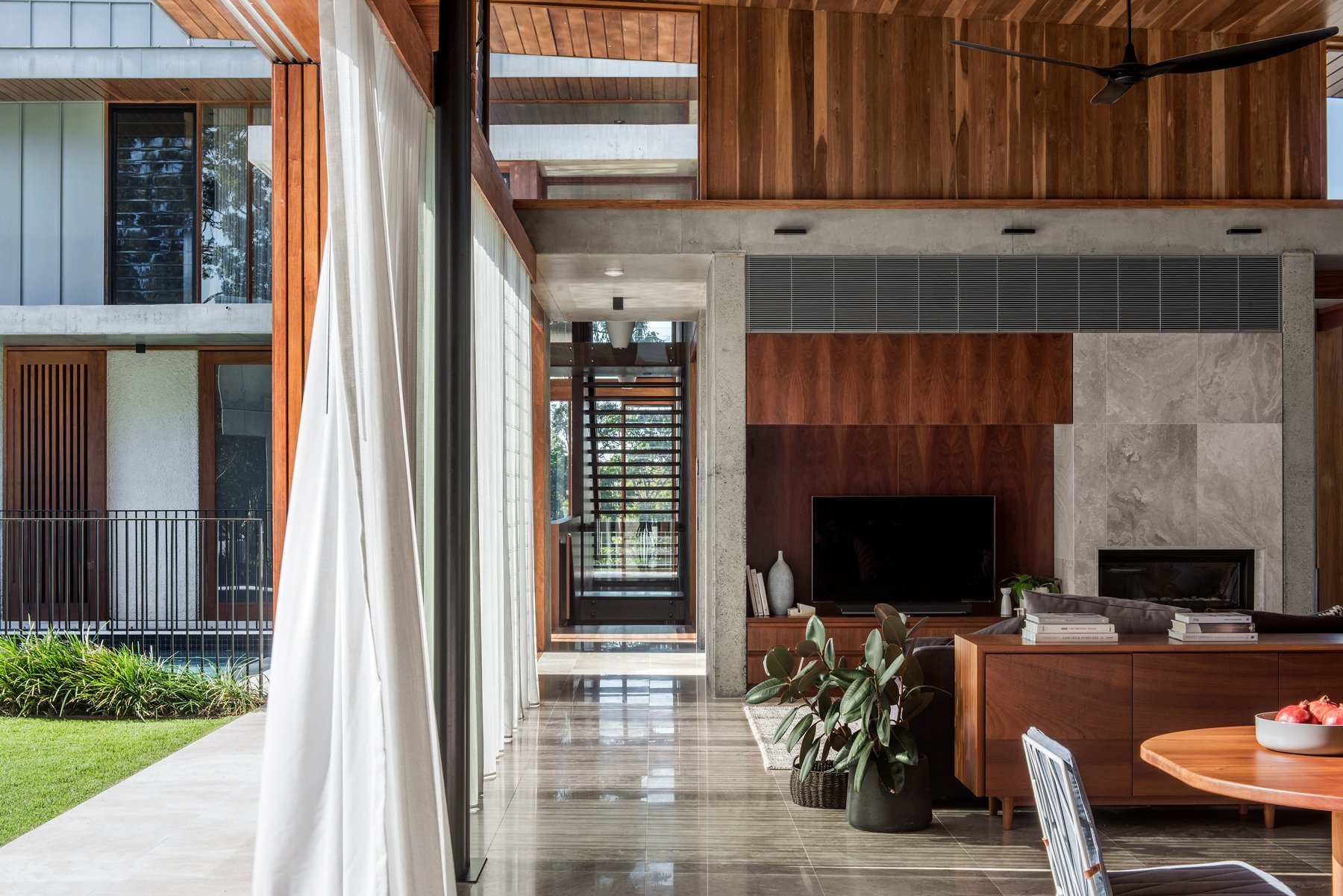 巢穴；鸟巢（需根据具体语境进一步准确理解，Nest有鸟巢之意，常见的如鸟巢（国家体育场）英文便是Bird's Nest ，此外Nest也有泛指的巢穴意思 ）这里姑且先翻译为巢穴  丨澳大利亚布里斯班丨Shaun Lockyer Architects-12