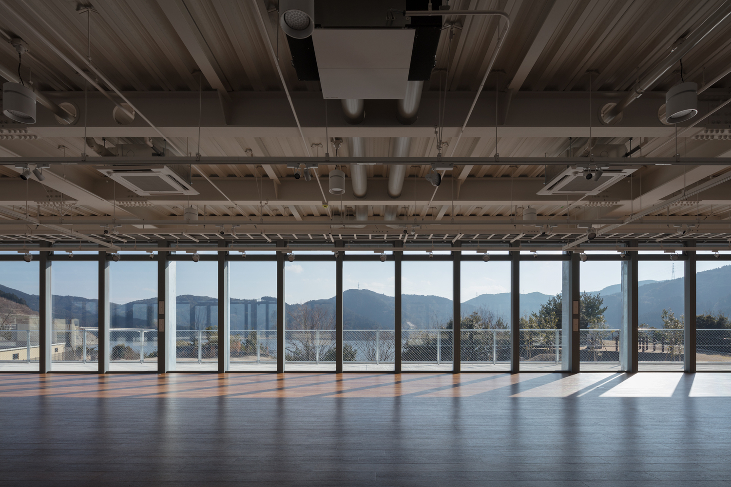 五箇山交叉基地丨日本福冈丨yHa architects-23