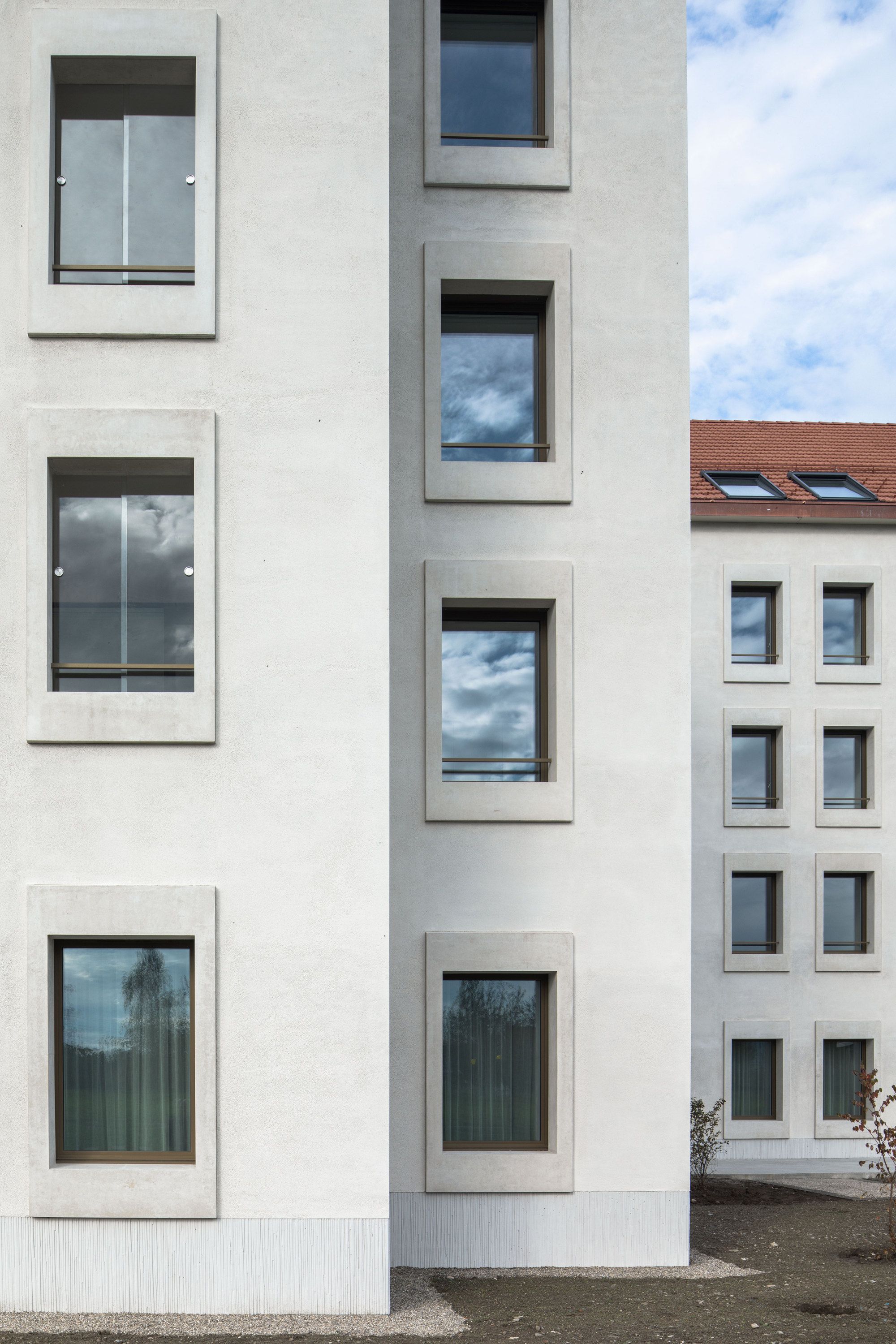 Mülihof Hotel and Residential Building / Bob Gysin Partner BGP-35