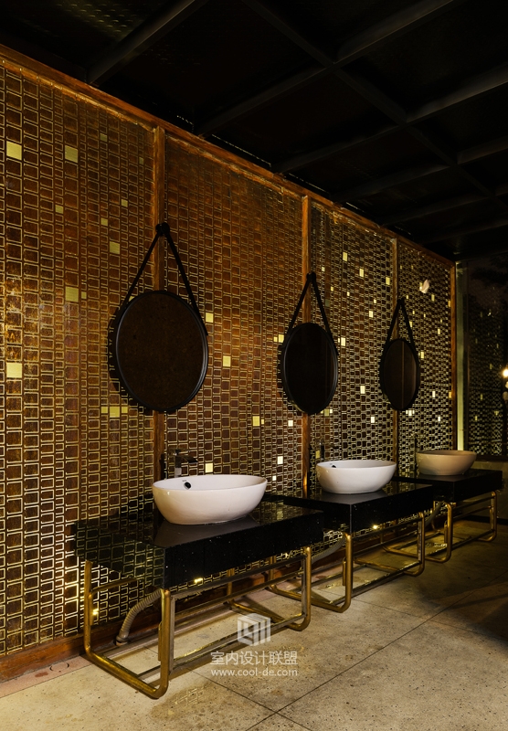 痴小鱼极致烧烤-39