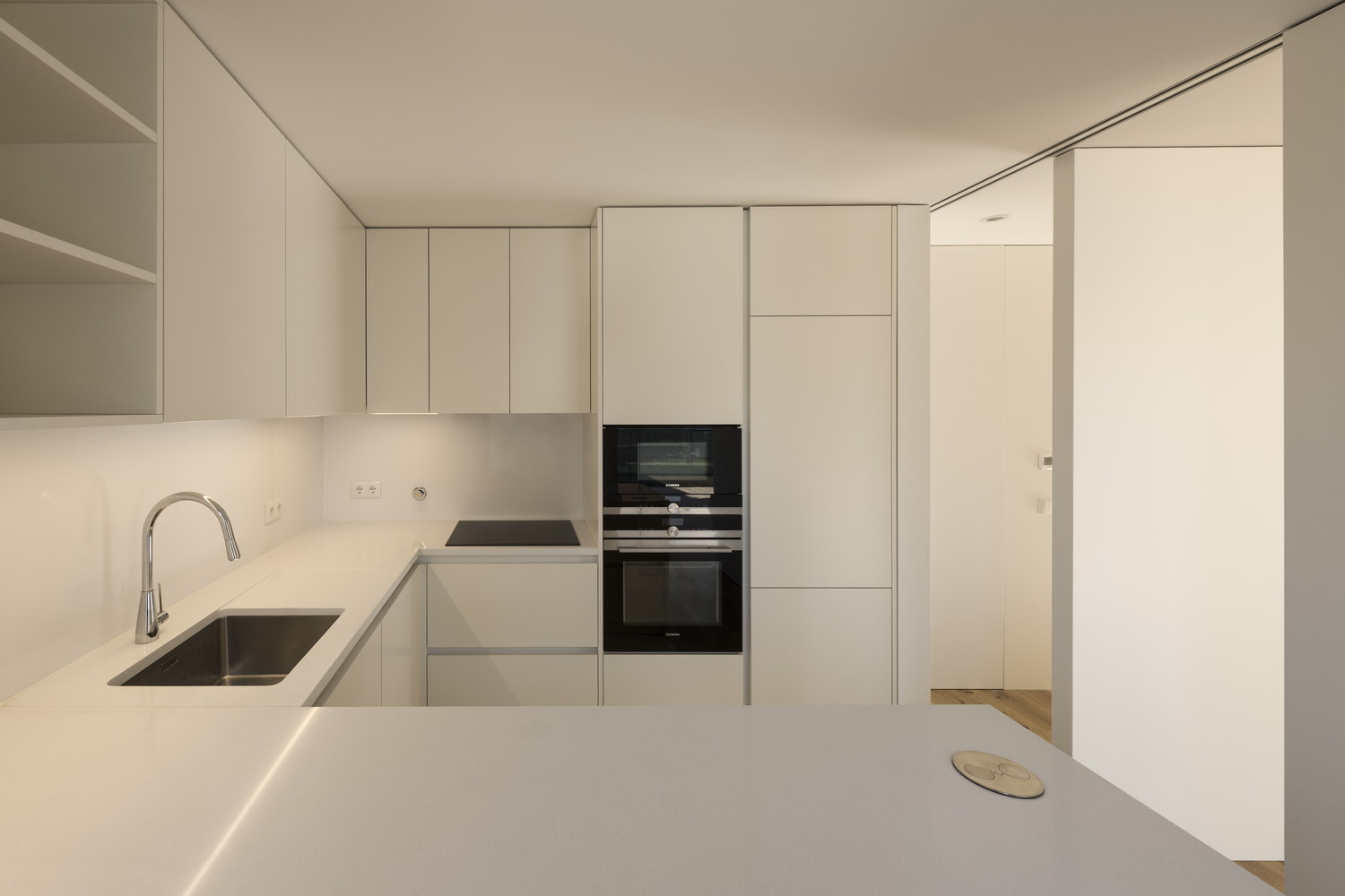 波尔图半独立式住宅翻新-38